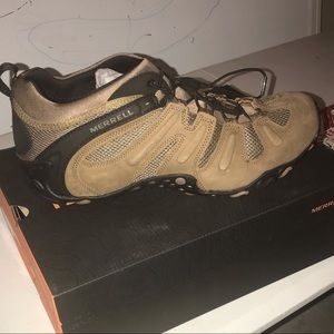 Merrell Chameleon Prime Stretch Hiking Shoes